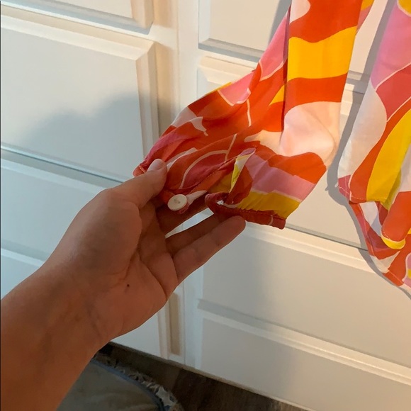 Bright colored tunic! - Picture 2 of 5